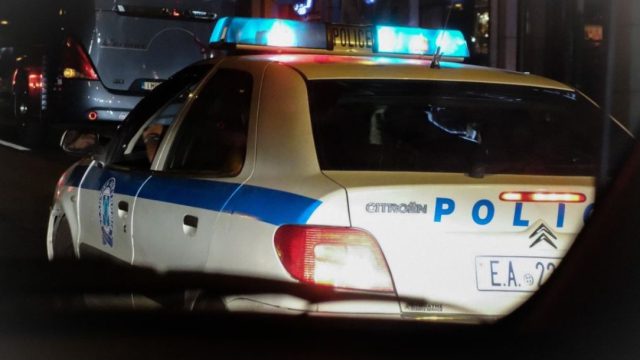 Επίθεση χούλιγκαν σε εκδρομείς της ΑΕΛ στο Περιστέρι: Ξύλο και ρόπαλα μετά τον αγώνα
