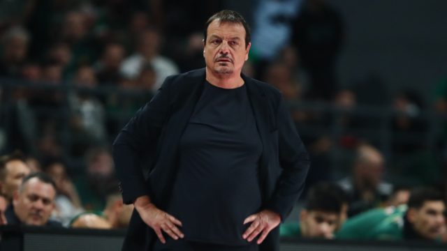 Χάος στην Basket League: Η ΓΓΑ «παγώνει» τη συμμετοχή του Εργκίν Αταμάν και άλλων 5 προπονητών
