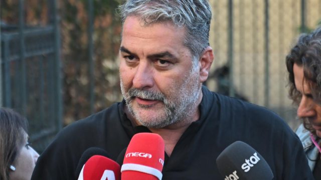Κλεισμένος στον εαυτό του ο Βασίλης Μπισμπίκης: «Ούτε χαρτάκι είχε αφήσει, ούτε ραβασάκι, αυτά είναι ψέματα»