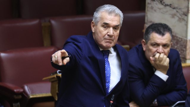 Επέστρεψε στη ΝΔ ο Δημήτρης Κυριαζίδης που διεγράφη για το σχόλιο «κάνε κανένα παιδί» στην Κωνσταντοπούλου