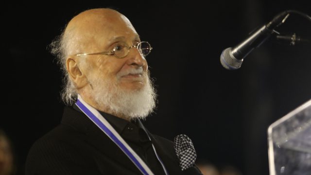 «Τον είδα δύο ώρες πριν πεθάνει» – Τι έκανε ο Διονύσης Σαββόπουλος μέχρι και την τελευταία του πνοή