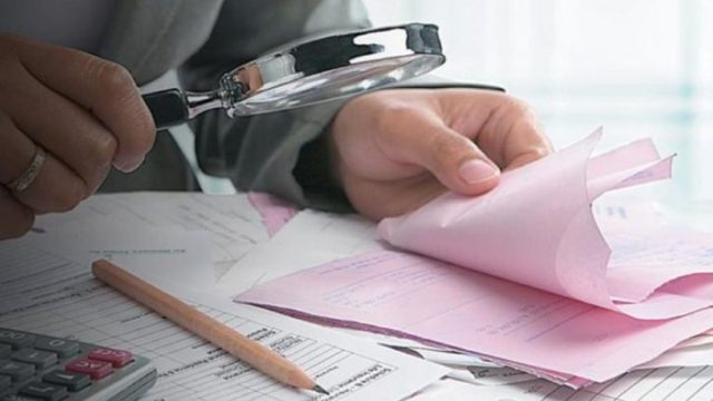 Φοροδιαφυγή στην Ελλάδα: 4 δισ. ευρώ «αγνοούνται» – Οι πολίτες ξόδεψαν περισσότερα από όσα δήλωσαν