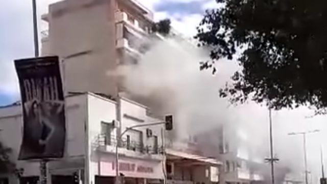 Θεσσαλονίκη: Τραγικός θάνατος για 70χρονη μετά από φωτιά σε πολυκατοικία
