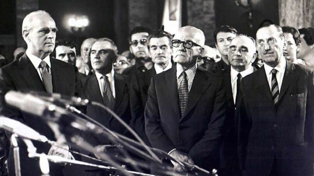 Σαν σήμερα, 19 Οκτωβρίου 1980: Η Ελλάδα επιστρέφει στο στρατιωτικό σκέλος του ΝΑΤΟ