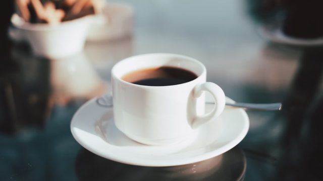 Παγκόσμια ημέρα καφέ: Μία ιεροτελεστία που έγινε ακριβή απόλαυση για τους Έλληνες