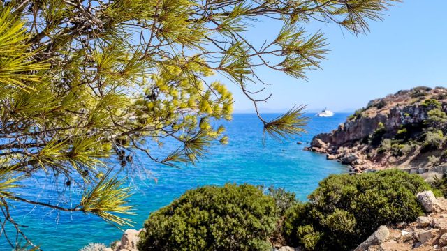 Καιρός σήμερα 25/10: Ξεκινά τριήμερο Μαΐου και όχι Οκτωβρίου – Τι λένε Αρνιακός και Αρναούτογλου