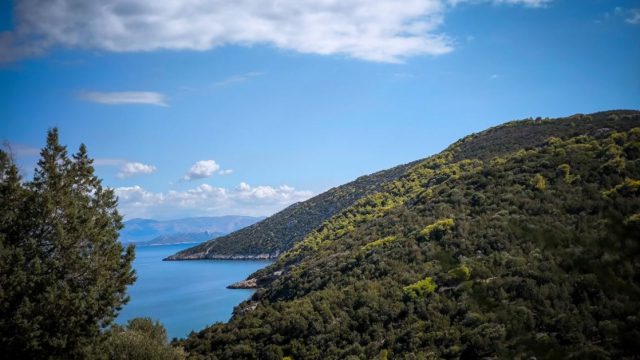 Καιρός σήμερα (9/10): Ηλιοφάνεια και μικρή άνοδος της θερμοκρασίας – Η πρόγνωση από Μαρουσάκη και Αρνιακό