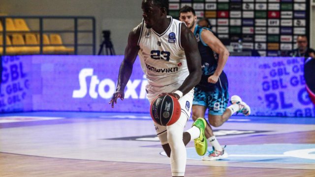 Καρδίτσα – Κολοσσός 75-73: Νίκη στο φινάλε με τρίποντο του Τζέφερσον στο τελευταίο δευτερόλεπτο