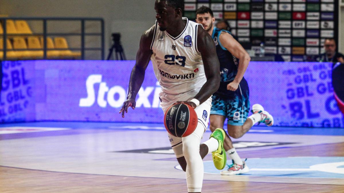 Καρδίτσα – Κολοσσός 75-73: Νίκη στο φινάλε με τρίποντο του Τζέφερσον στο τελευταίο δευτερόλεπτο