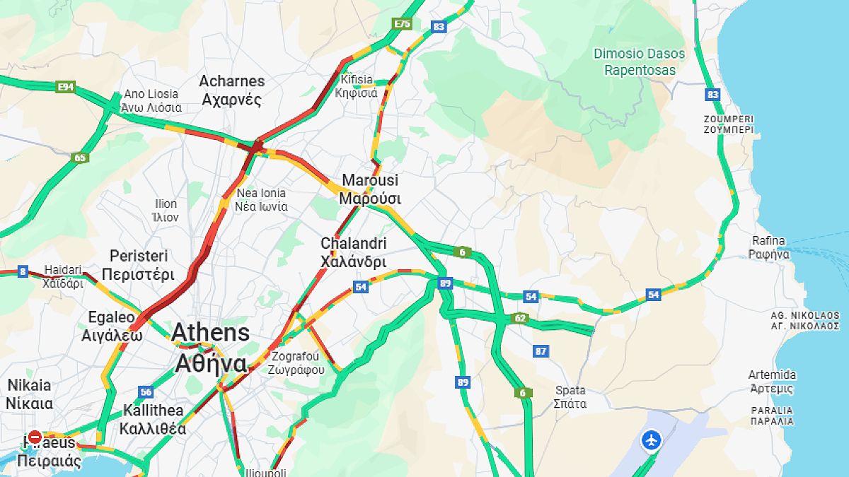 Κίνηση 20/10: Χάος στην Αττική οδό προς Ελευσίνα – Έπεσε μπετόν στο οδόστρωμα – Πού αλλού υπάρχουν προβλήματα