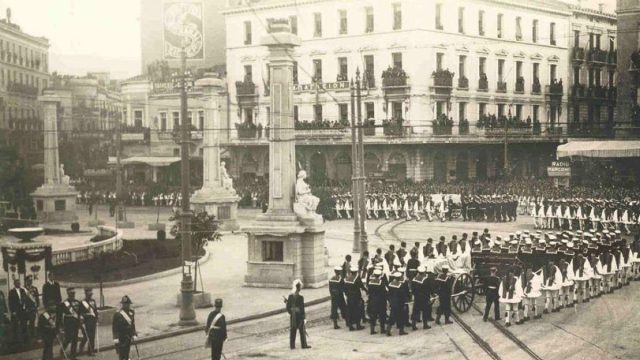 Κουίζ για την παλιά Αθήνα: Πού είναι αυτή η αθηναϊκή πλατεία;