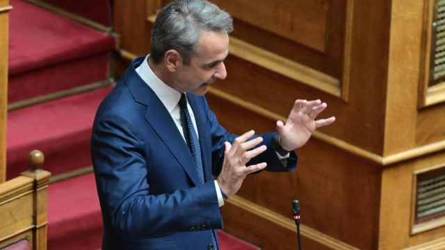 Μητσοτάκης σε ΣΥΡΙΖΑ: «Τέσσερα χρόνια ήσασταν κυβέρνηση, γιατί δεν αναγνωρίσατε την Παλαιστίνη;»