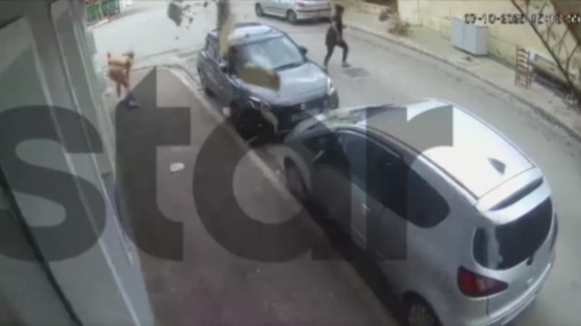 Βίντεο-σοκ από την κατάρρευση του μπαλκονιού στο Λαύριο – Ήταν γυναίκα από κάτω