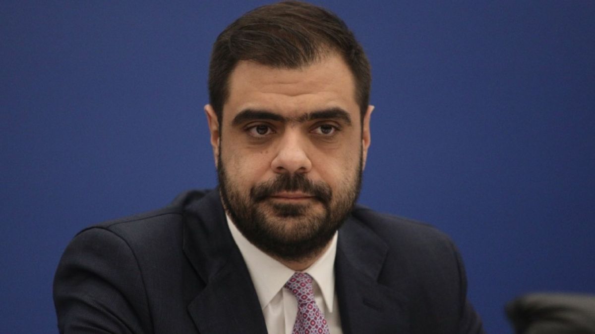 «Συναντήθηκε το ανθρώπινο λάθος με κρατικές αστοχίες»: Ο Παύλος Μαρινάκης για την τραγωδία στα Τέμπη