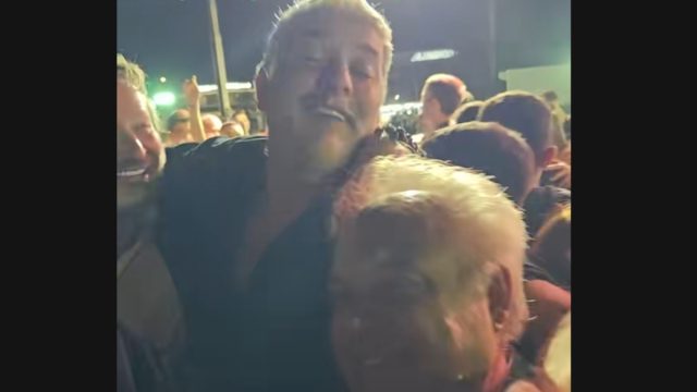 Βασίλης Μπισμπίκης: Νέο βίντεο στο κρητικό γλέντι με Αεράκη και Παππά – Με πούρο και ξέφρενη διάθεση