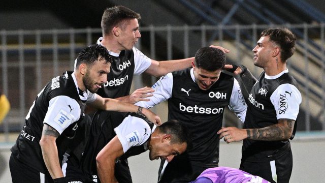 Super League: Ο ΟΦΗ συνέτριψε με 3-0 τον Άρη στην Τρίπολη