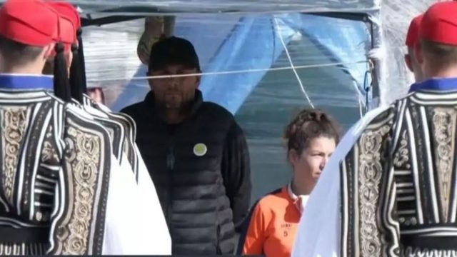 Πάνος Ρούτσι: Στην 21η ημέρα απεργίας πείνας στάθηκε όρθιος μπροστά στους εύζωνες σε ένδειξη σεβασμού