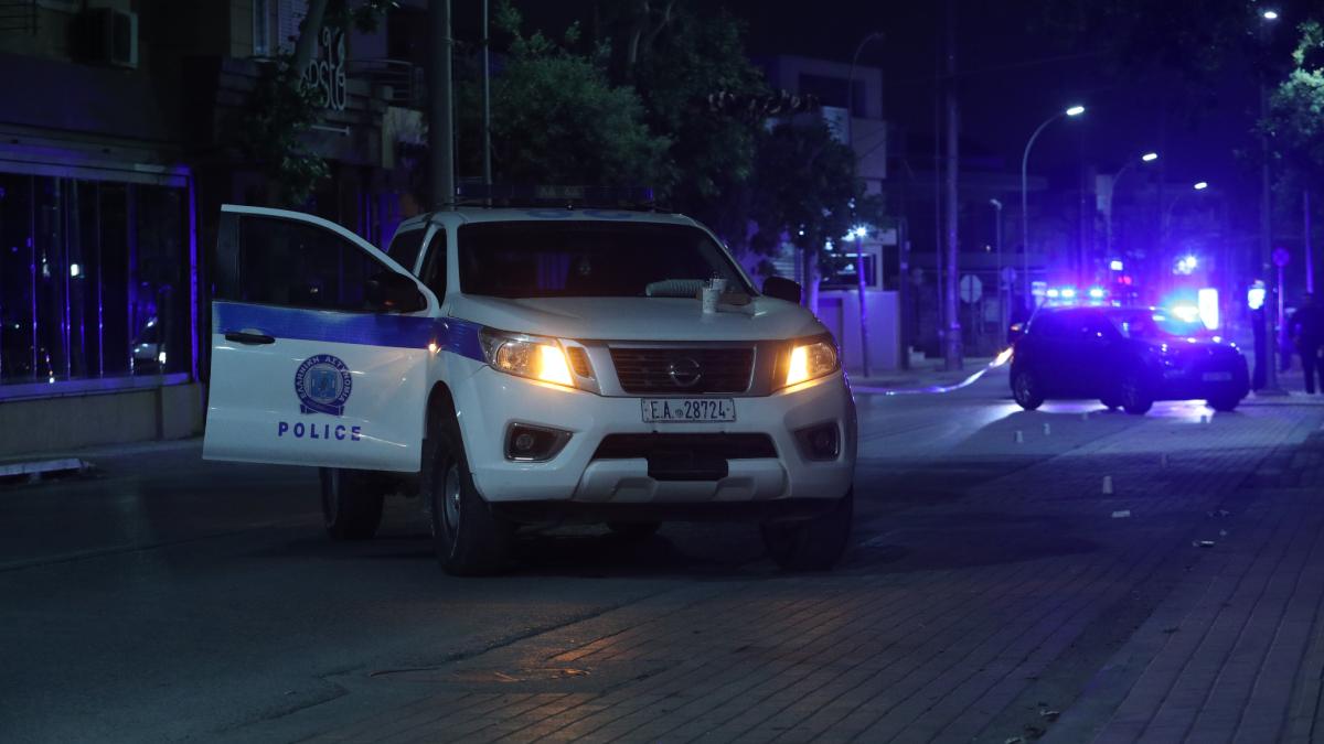 Άγρια συμπλοκή σε κλαμπ στην Πάτρα: Αλλοδαπός χτύπησε άνδρα και τράβηξε πιστόλι