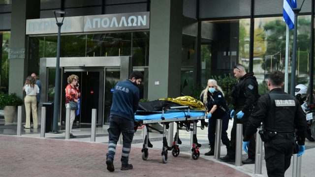 Τραγωδία στον Πύργο Απόλλων: Τι έλεγε το τηλεφώνημα που οδήγησε τον 44χρονο στη «βουτιά θανάτου»