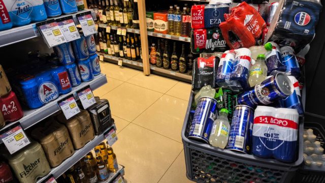 Αισχροκέρδεια στις πλάτες των νοικοκυριών: Μυθικά κέρδη για τα σούπερ μάρκετ, αύξησαν τον τζίρο τους κατά 78%!