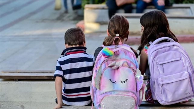 Το ChatGPT μπαίνει στα σχολεία: Έρχεται το πιλοτικό πρόγραμμα «AI in Schools» από τον Δεκέμβριο