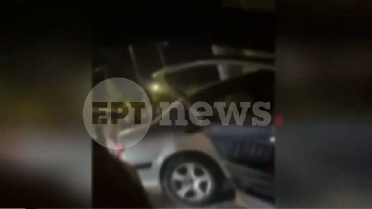 Πανικός σε τρόλεϊ στη Δραπετσώνα – Επιβάτης άρπαξε το τιμόνι από τον οδηγό και προκάλεσε τροχαίο