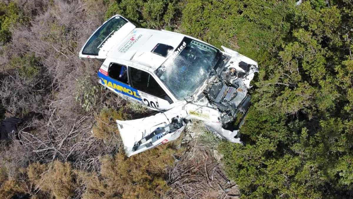 Σοκαριστικό ατύχημα του Στράτου Σταματάκη στην ανάβαση Βραχασίου – Έπεσε σε γκρεμό