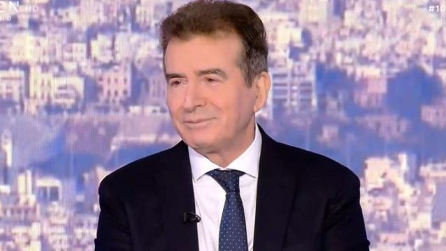 «Έχουμε βιώσει την πάνω και κάτω πλατεία, άφησαν πίσω τους σκουπίδια»: Ο Χρυσοχοΐδης για την ρύθμιση για τον Άγνωστο Στρατιώτη