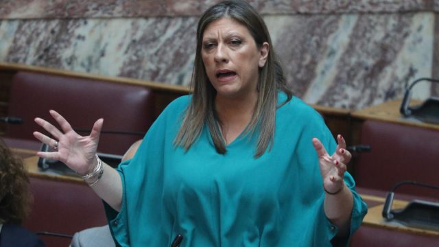 Ζωή Κωνσταντοπούλου: Διαψεύδει ότι ζήτησε αναβολή της εκταφής της σορού του γιου του Πάνου Ρούτσι