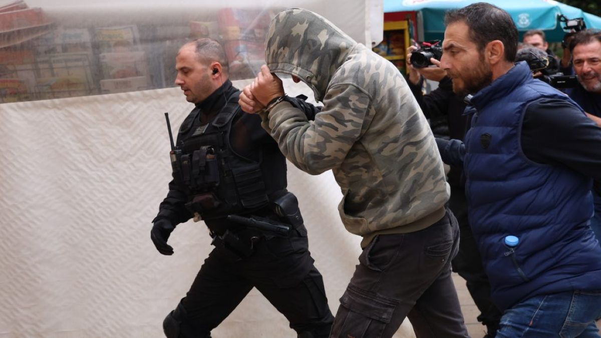 Βορίζια: Απολογείται σήμερα ο 23χρονος για την τοποθέτηση της βόμβας – Το οπλοστάσιο της σύγκρουσης
