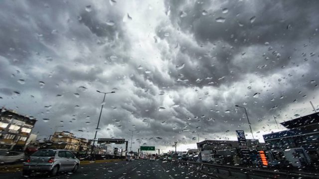 Έκτακτο δελτίο καιρού από την ΕΜΥ: Έρχονται ισχυρές καταιγίδες το επόμενο 48ωρο – Ποιες περιοχές θα επηρεαστούν