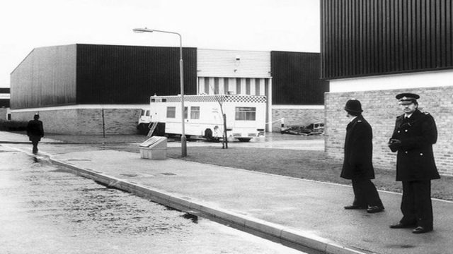 Σαν σήμερα, 26 Νοεμβρίου 1983: Η μεγαλύτερη κλοπή του κόσμου – Ράβδοι χρυσού, αξίας 40 εκατ., «κάνουν φτερά» από το αεροδρόμιο Χίθροου
