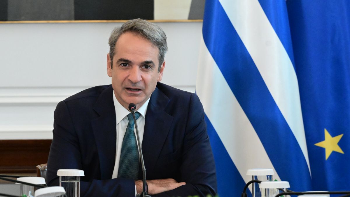 Μητσοτάκης στο Υπουργικό: «Αύριο επιστρέφεται ένα ενοίκιο σε 1 εκατ. πολίτες – Σημαντική τομή η ενίσχυση των συλλογικών συμβάσεων»
