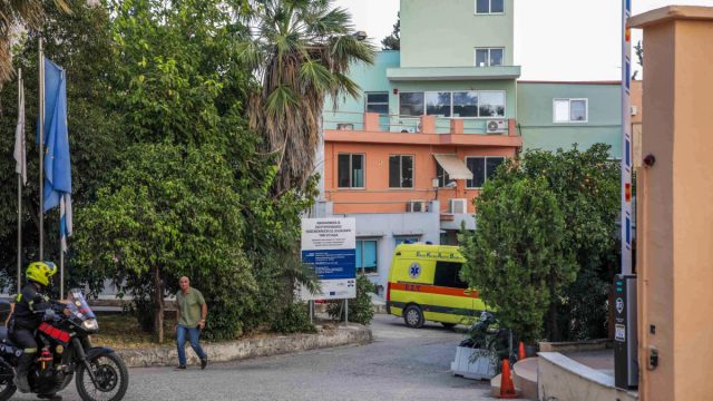 Θρήνος στην Πάτρα: Νεκρό το τρίχρονο αγοράκι που είχε πέσει από μάντρα