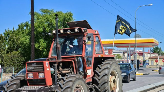 «Ετοιμοπόλεμοι» οι αγρότες: Πότε κατεβαίνουν στα μπλόκα – Κινητοποιήσεις και σε λιμάνια