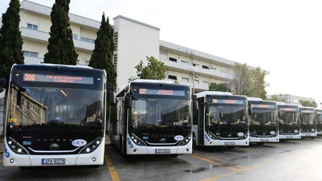 Οι παραβάσεις ΚΟΚ στο στόχαστρο: Κάμερες σε πάνω από 600 λεωφορεία – Πώς θα λειτουργεί το σύστημα