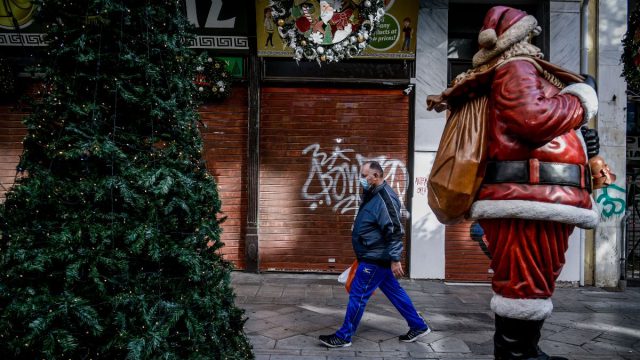 ΔΥΠΑ: Νωρίτερα οι πληρωμές των επιδομάτων – Αυξημένο φέτος το Δώρο Χριστουγέννων