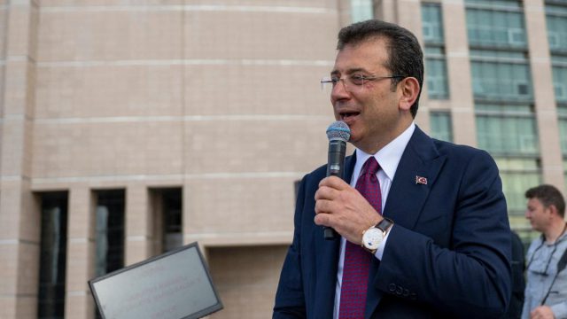 Τουρκία: Εισαγγελέας ζητεί 2.500 χρόνια φυλάκιση για τον Ιμάμογλου – Η δομή της «εγκληματικής του οργάνωσης»