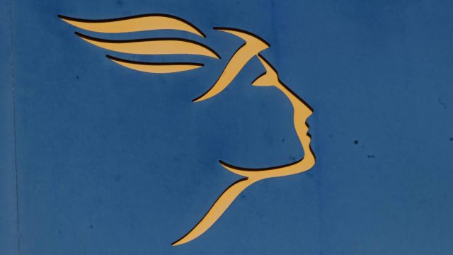 Αναταραχές με την παραίτηση Σκλήκα από τα ΕΛΤΑ: Η διέξοδος που αναζητάει η κυβέρνηση – Τι θα κάνουν οι γαλάζιοι βουλευτές