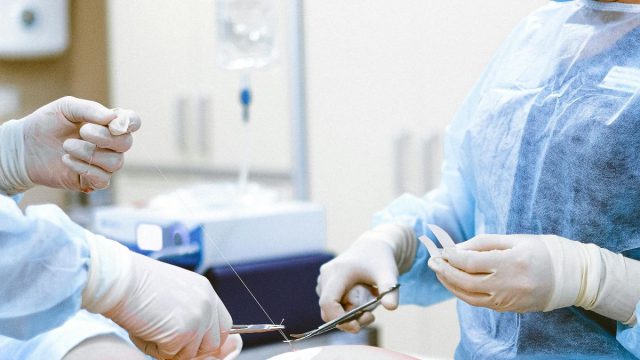 Χανιά: Σοκαριστικοί διάλογοι – Έτσι νάρκωναν γυναίκες και τους έκλεβαν τα ωάρια
