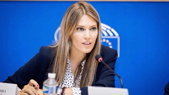 Εύα Καΐλή: «Με κρατούσαν στην απομόνωση, με απειλούσαν ότι θα δώσουν την κόρη μου στις κοινωνικές υπηρεσίες»