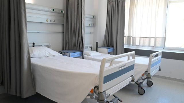 «Μου έκαναν γαστροσκόπηση χωρίς αναισθησία, περίμενα 2,5 ώρες για μία ακτινογραφία»: Σοκάρει η καταγγελία ασθενούς για τον «Ευαγγελισμό»