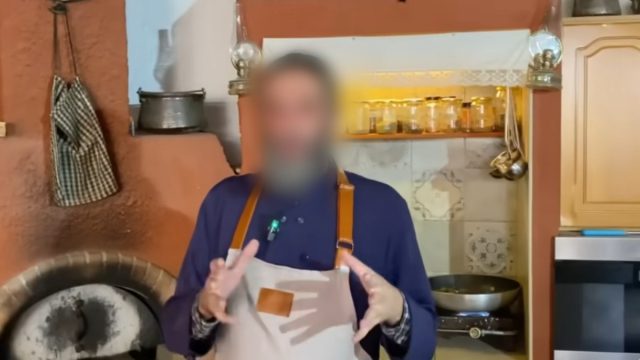 Εξαρθρώθηκε συμμορία διακίνησης ναρκωτικών: Αυτός είναι ο ιερέας-μοντέλο με κανάλι στο YouTube που συνελήφθη