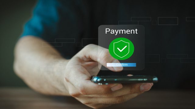 «Επανάσταση» στις λιανικές πληρωμές: Το IRIS έρχεται υποχρεωτικά από την 1η Δεκεμβρίου – Τι αλλάζει