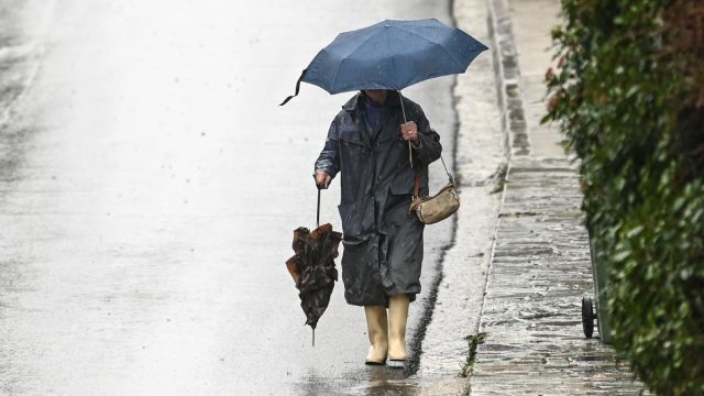 Καιρός 24/11: Με πτώση της θερμοκρασίας και τοπικές βροχές ξεκινά η εβδομάδα – Η πρόγνωση Αρναούτογλου και Μαρουσάκη