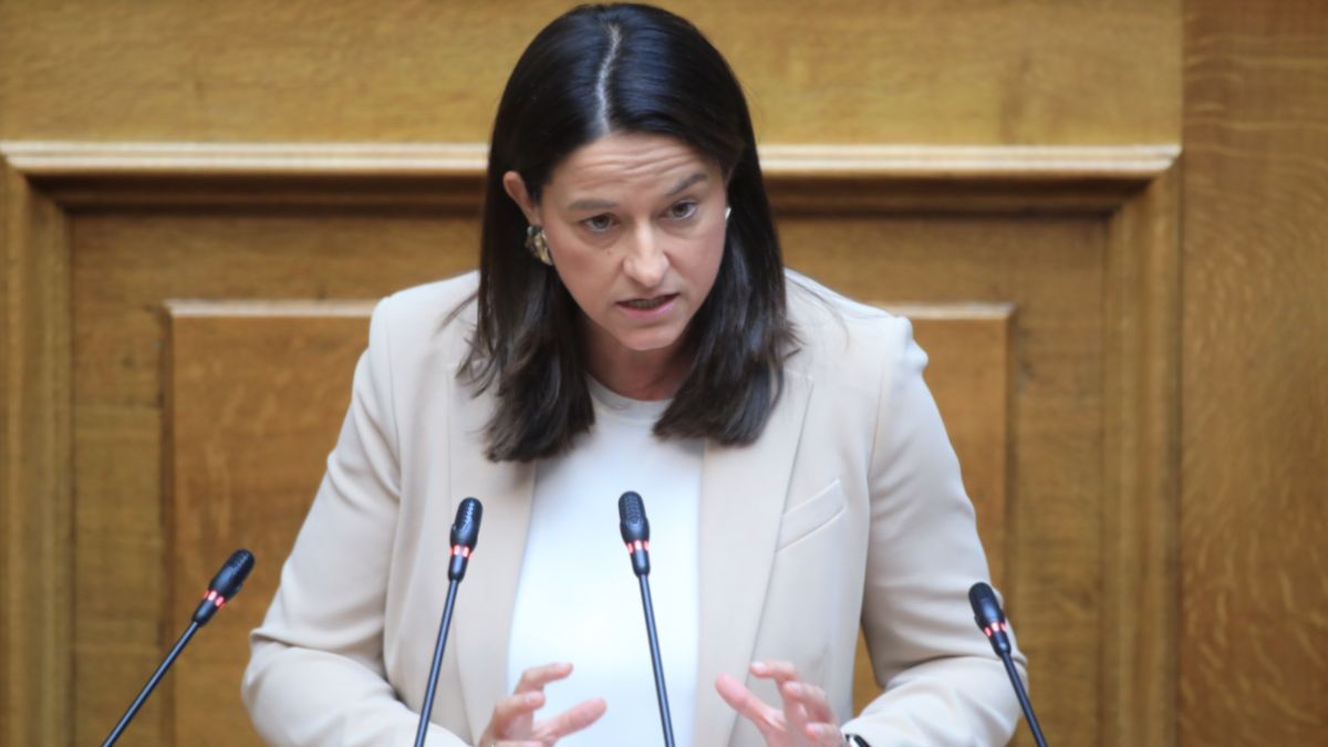 Κεραμέως: «Η μεταρρύθμιση των ΕΛΤΑ πρέπει να προχωρήσει – Έχεις τον ταχυδρόμο στο σπίτι σου»