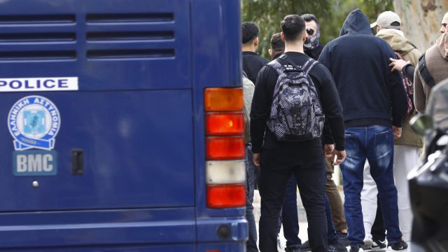 Προφυλακίστηκαν 9 κατηγορούμενοι για τις τηλεφωνικές απάτες – 14 στο σύνολο