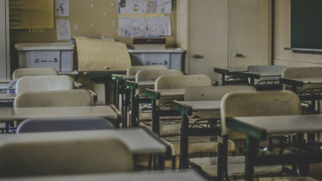 Λουτράκι: ΕΔΕ για τη δασκάλα που κατήγγειλε 6χρονο μαθητή της ότι την θώπευσε μέσα στην τάξη – Έλεγε ότι το παιδί είναι ένας μελλοντικός βιαστής
