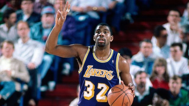 Σαν σήμερα, 07 Νοεμβρίου 1991: Ο θρύλος του NBA Μάτζικ Τζόνσον ανακοινώνει ότι είναι φορέας HIV