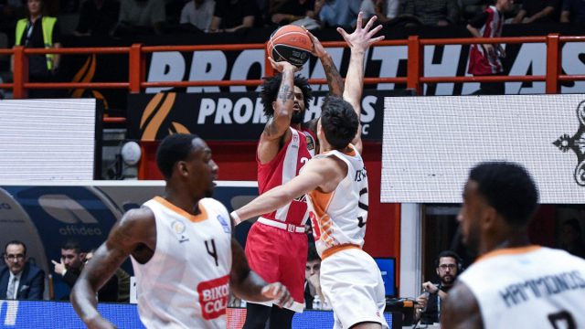 Προμηθέας – Ολυμπιακός 64-88: Περίπατος στην Πάτρα, επέστρεψε δριμύτερος από το Μιλάνο